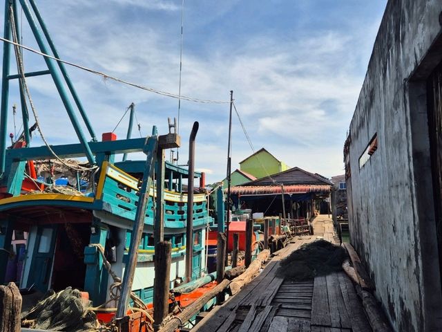 Tomnub Rolork – Koh Preap Pier fishing pier